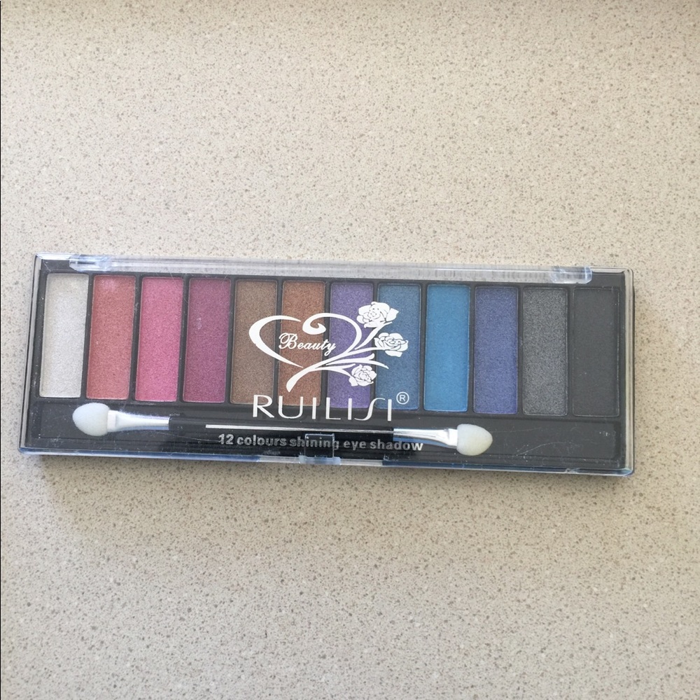 🌺12 Palette Eyeshadow🌺 Very pigmented